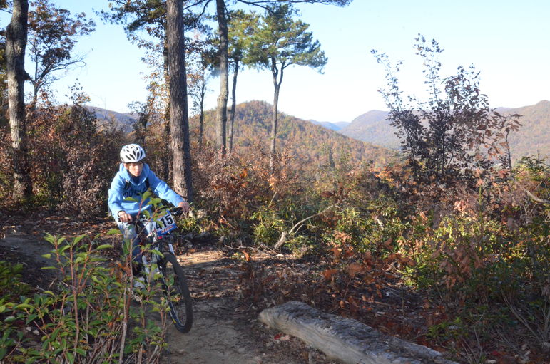Chris Fuge at the Overlook Trail - CYMBL Championship 10-23-11