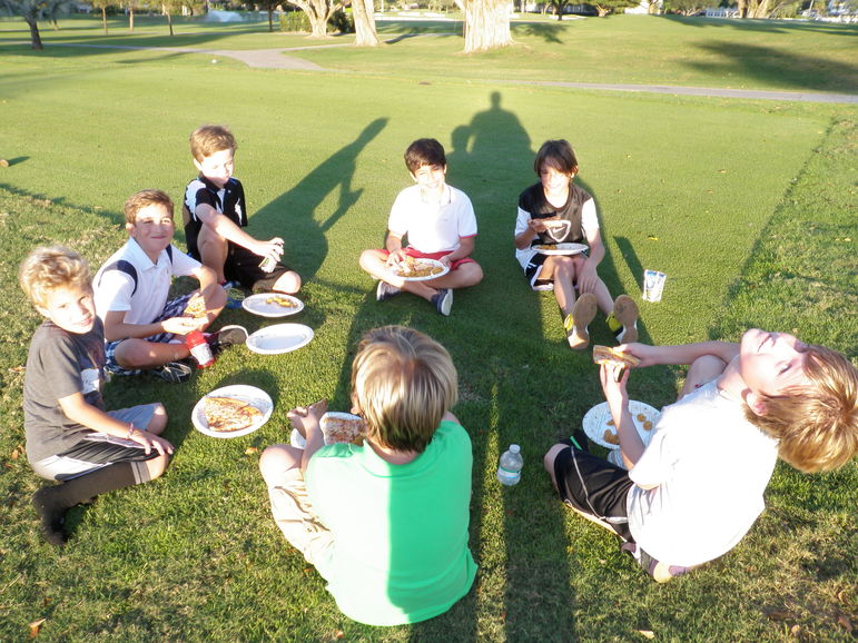 FCC Coral Gables 10-27-13 eating supper as a group